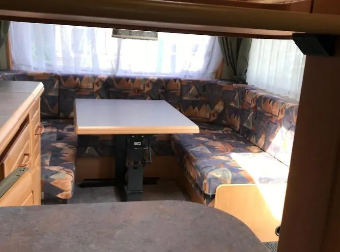 Gl. Klitgaard & 营地 洛肯